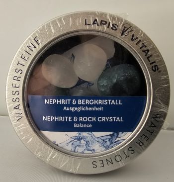 Nephrit & Bergkristall, Nephrite & rock crystal © Bloesem Remedies Nederland